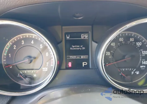 2012 Jeep Grand Cherokee Laredo z USA, uszkodzony, nr VIN 1C4RJFAG8CC329499